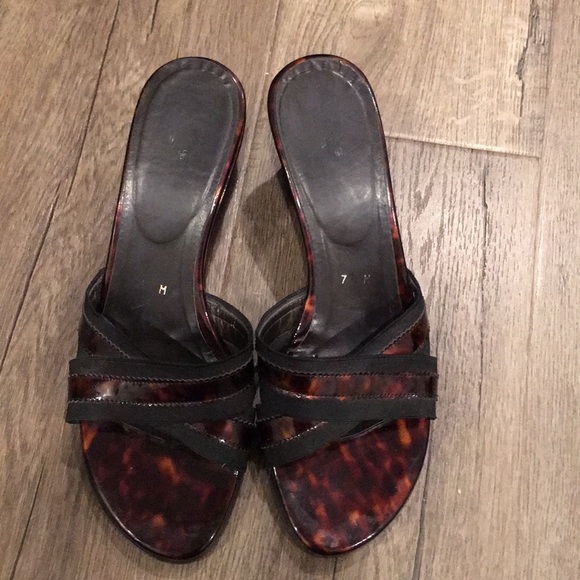 Stuart Weitzman Cognac Slide Sandals Size 7 - Picture 3 of 7